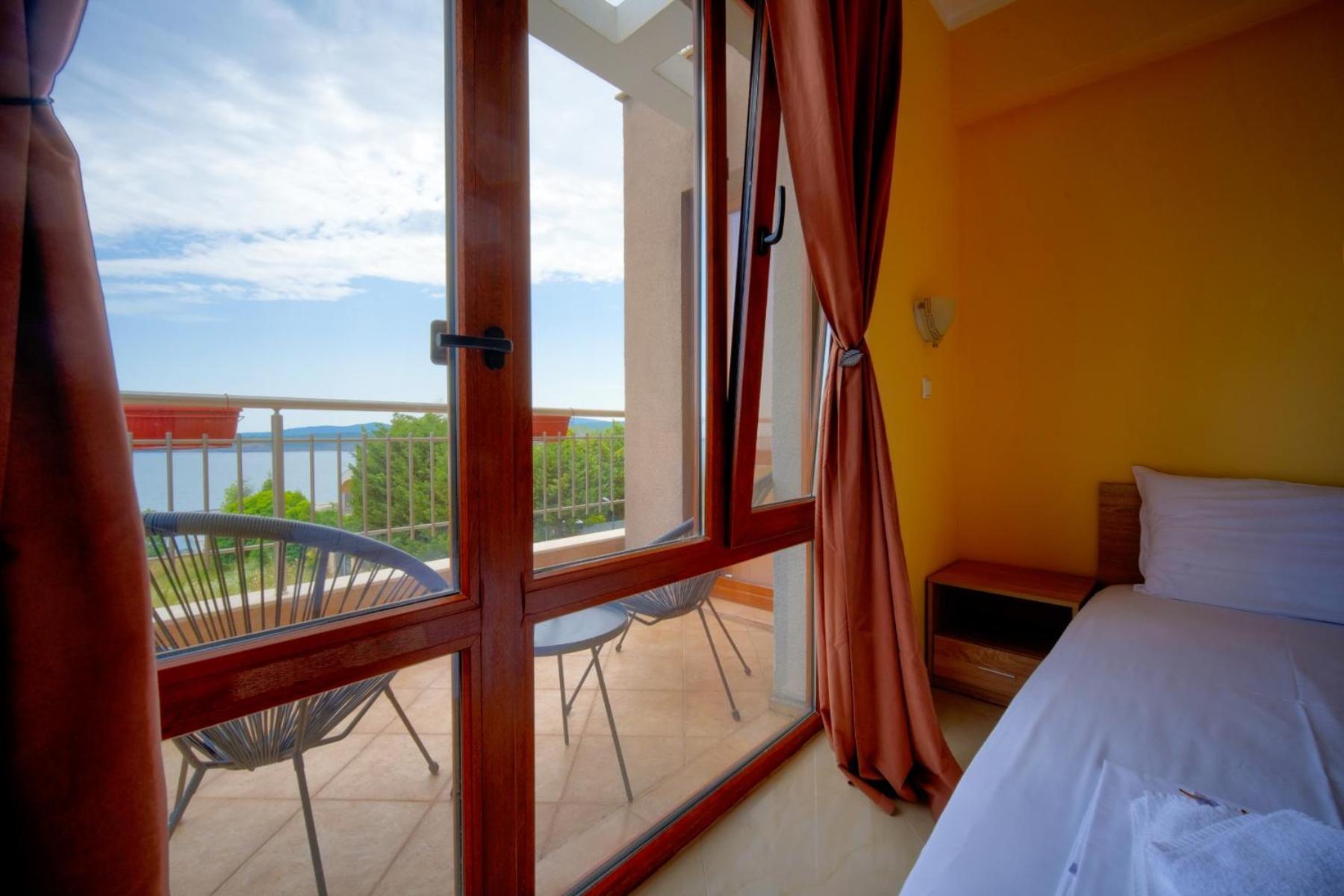 Stefaniya Apartments Sozopol Exteriör bild