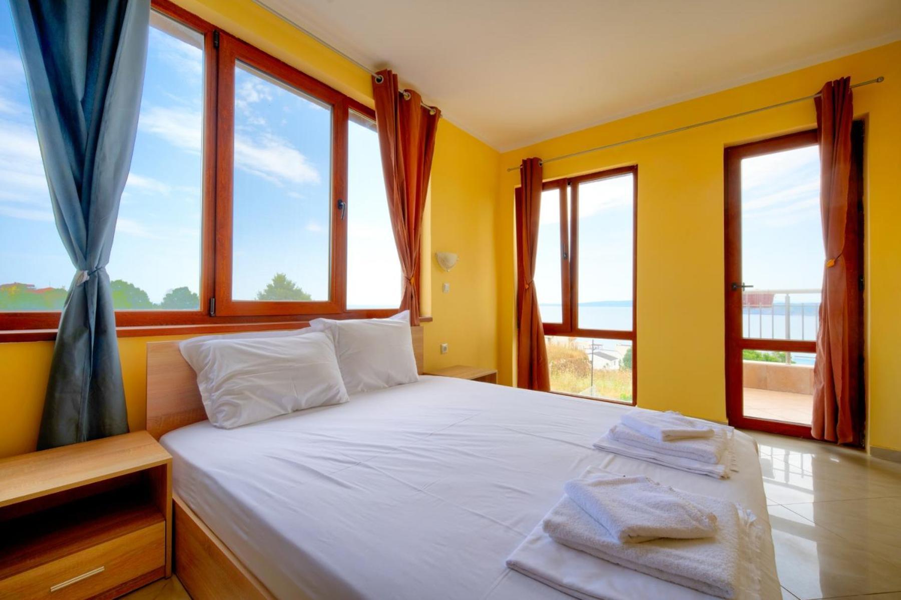Stefaniya Apartments Sozopol Exteriör bild
